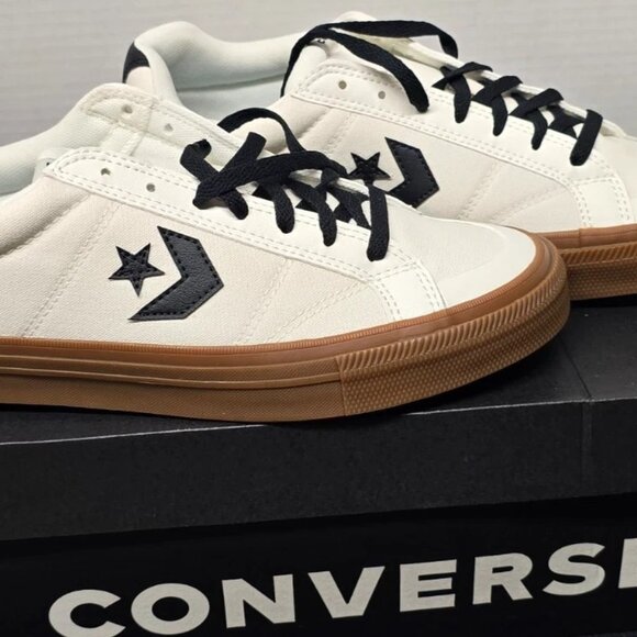 Converse Sport Casual Ox A13787C Sneakers White/Black Men’s Size 10 NIB - Picture 1 of 5
